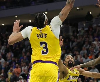 KAKAV MEČ: Bucksi i Lakersi odigrali spektakularan NBA derbi, odlučen je nakon dva produžetka
