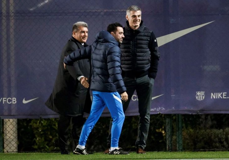 LAPORTA ČINI NEMOGUĆE DA ZADRŽI XAVIJA: 
