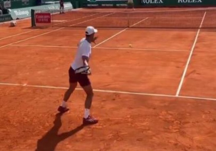 VEĆ VIĐENO U INDIJAN VELSU: Novak Đoković ponovo trenira sa dobro poznatim licem