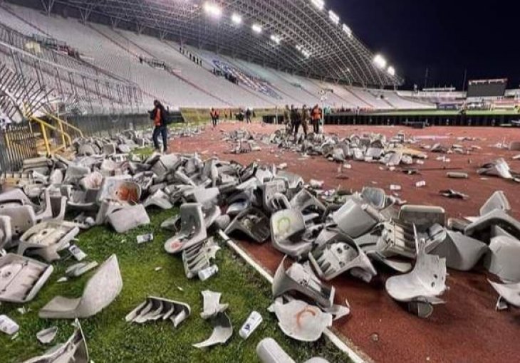 Visoke kazne za Hajduk nakon nereda na utakmici Kupa Hrvatske protiv Dinama