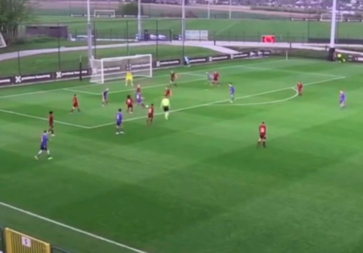 SIN ZLATANA IBRAHIMOVIĆA ZABLISTAO: Postigao je jedini gol i donio pobjedu svojoj reprezentaciji (VIDEO)