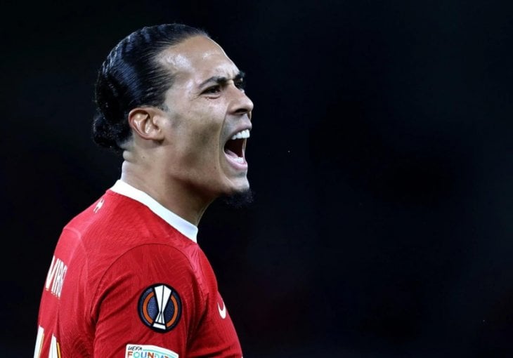 VAN DIJK SE ISPRIČAO NAVIJAČIMA ZA TEŽAK PORAZ OD ATALANTE: Ovo je bilo ispod svakog nivoa