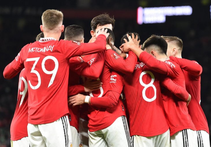 BUUUM, NA LISTI NEKOLIKO VELIKIH, NEOČEKIVANIH IMENA: Manchester United sprema totalnu ljetnu rasprodaju