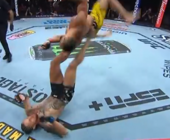 (VIDEO) Brazilac izveo nesvakidašnji potez u UFC-u, pa slavio “giljotinom”