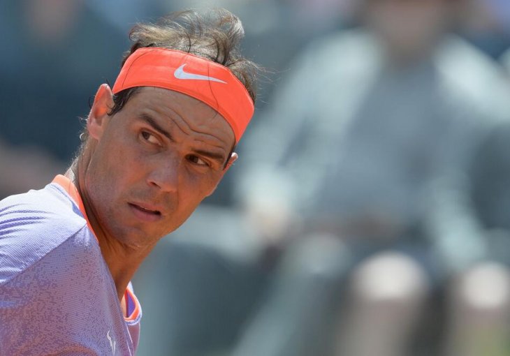 NADAL PRAVI CIRKUS NA ROLAN GAROSU! Organizatori žele jedno, Rafa ih TJERA da urade drugo! Zbog Španca se SVE MIJENJA?