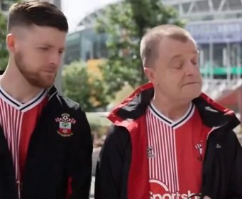 Priča o slijepom navijaču i njegovom sinu ostavlja sve bez teksta: Jučer su slavili u grotlu Wembleya