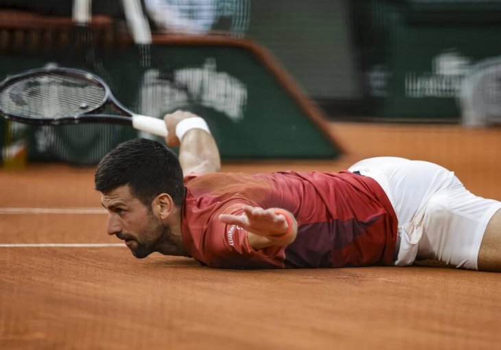 RANJENI KROKODIL JE NAJOPASNIJI: Novak objavio URNEBESNU sliku! (FOTO)