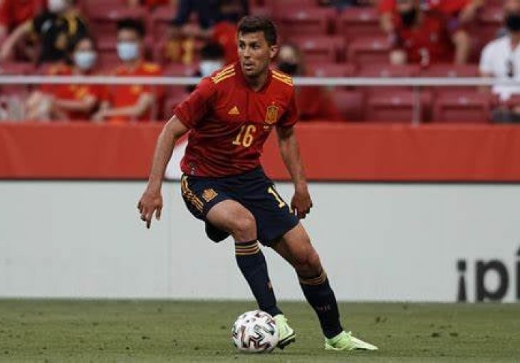 RODRI ZBOG KAZNE PROPUŠTA SLJEDEĆU UTAKMICU EURA: Zvijezda Španije žrtva novog pravila UEFA