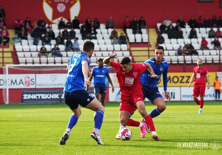 FK Sarajevo pojačanje na bekovskoj poziciji pronašao u Veležu?