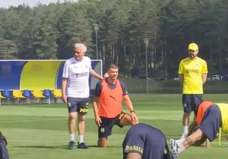 Poznati insajder tvrdi: Hajduk ponudio dvogodišnji ugovor Džeki, sve ovisi o jednom čovjeku