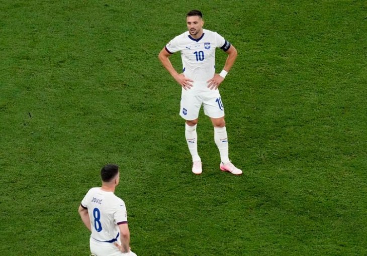 Tadić potpuno utučen poslije ispadanja Srbije: Evo šta je poručio kapiten Orlova