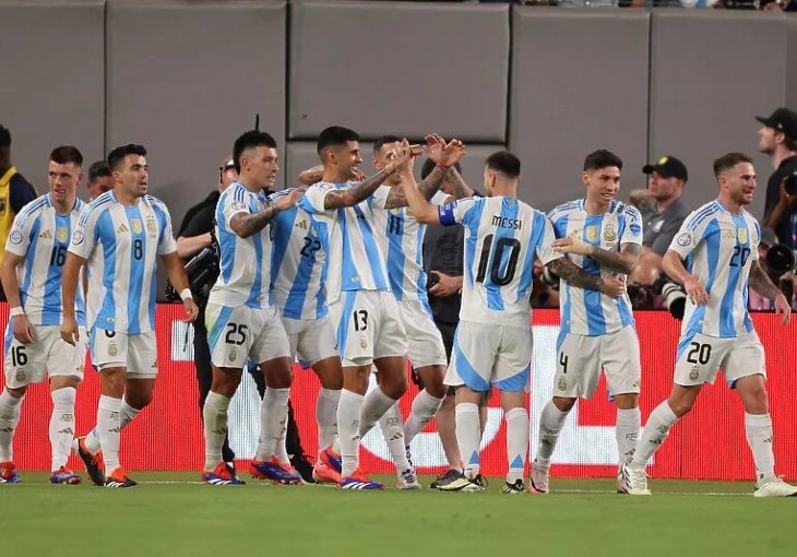 LAUTARO ODLUČIO U SAMOM FINIŠU: Argentina savladala Čile i prva se plasirala u četvrtfinale Copa Americe