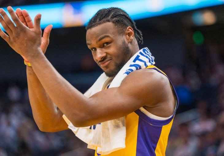 LeBronov sin odigrao je prvu utakmicu za Lakerse. Evo kako je to izgledalo (VIDEO)