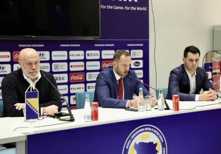 Nakon informacija da bi Spahić mogao napustiti Zmajeve, oglasio se Sergej Barbarez (FOTO)