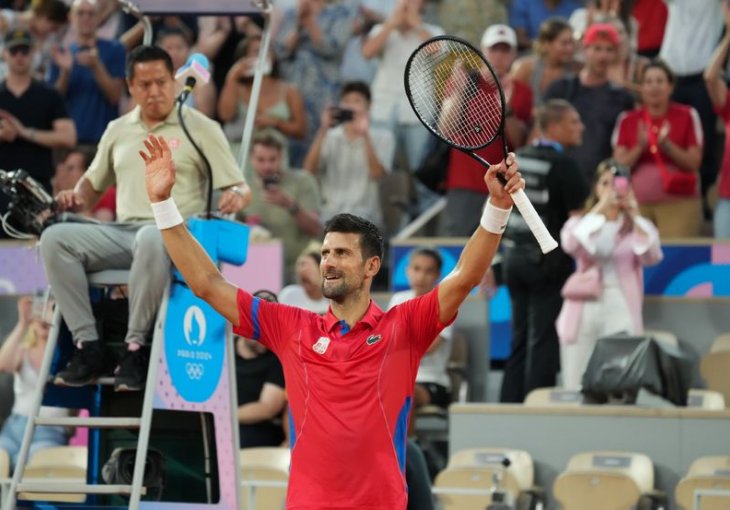 OVO NIKO NIJE OČEKIVAO: Novak se poslije ponoći oglasio iz posebnog razloga sa velikim oduševljenjem