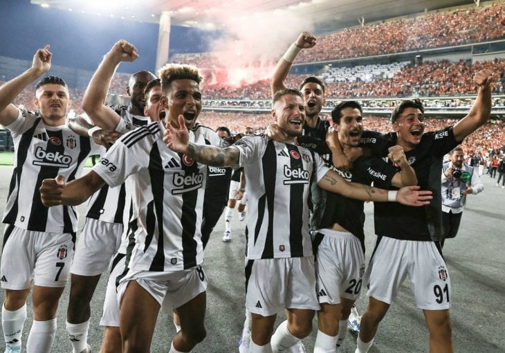 TURSKA DO SADA OVO NIJE DOŽIVJELA: Besiktas sa 'petardom' osvojio Superkup(VIDEO)