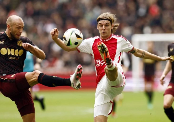 BORNA SOSA PRAVI NOVI TRANSFER: Nakon što je otpisao Ajax