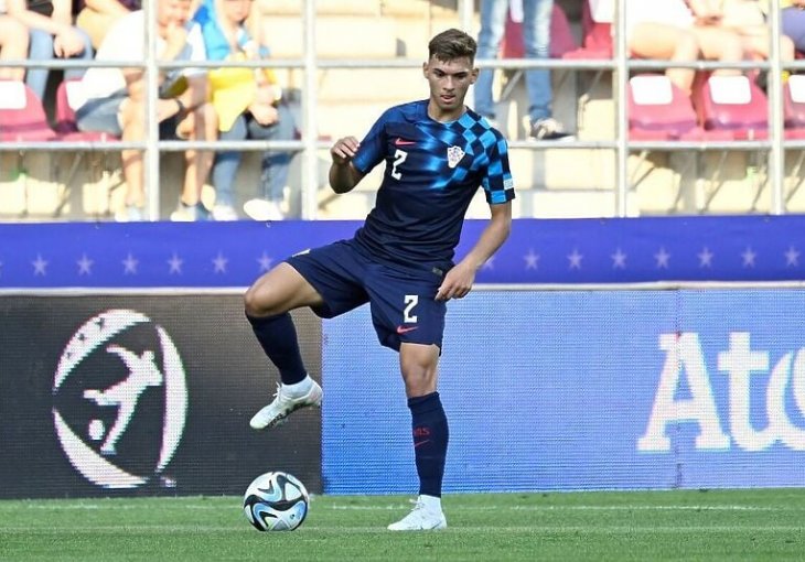 NEVJERICA U HRVATSKOJ: Mladi nogometaš promijenio sportsko državljanstvo, igrat će za zemlju rođenja