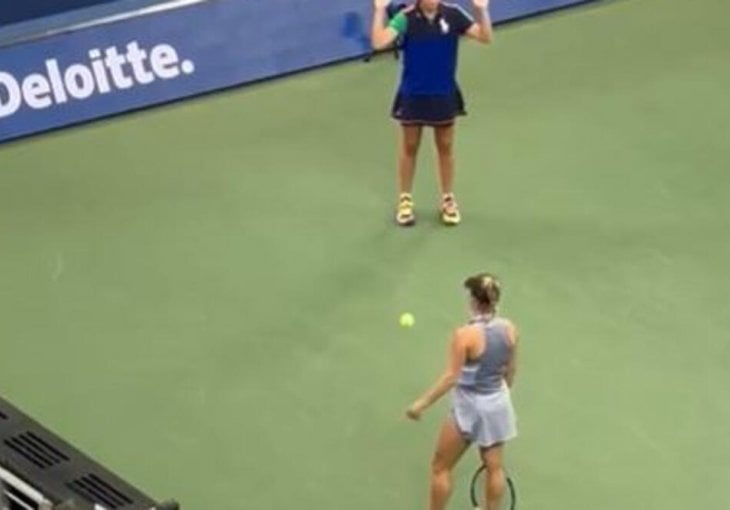 Julija Putinceva izazvala skandal na US Openu: Teniserka iskalila bijes na skupljačici loptica(VIDEO)