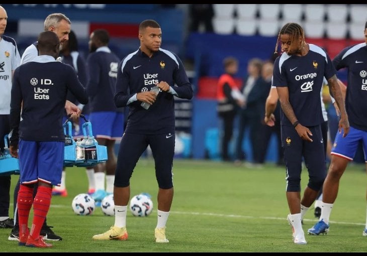 Čovjek iz sjene održao predavanje u svlačionici: Mbappe je šutio kao zaliven i slušao teške riječi