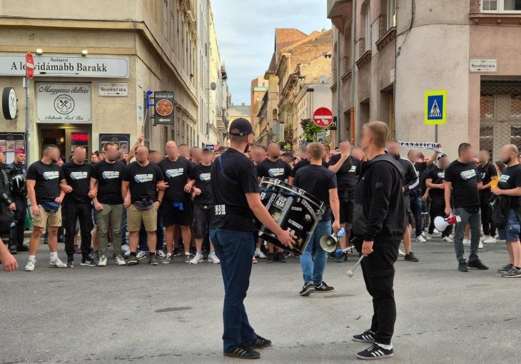 Atmosfera u Budimpešti: Navijači BiH prave nevjerojatnu podršku pred utakmicu s Mađarskom(VIDEO)