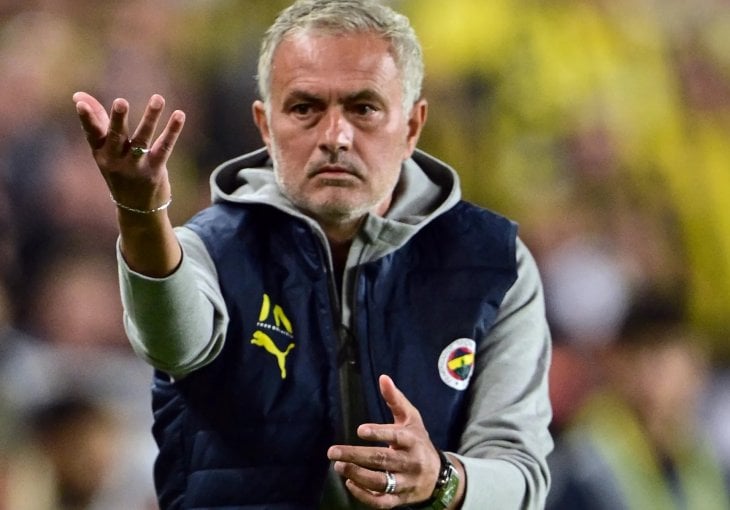 Šok u Turskoj: Mourinho nakon tri mjeseca napušta Fener jer je dobio ponudu koja se ne odbija!