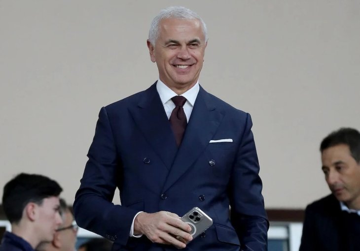 Terzićev plan za Maksimovića pod upitnikom: Očekivanja prevelika, Eintracht jedina ozbiljna opcija
