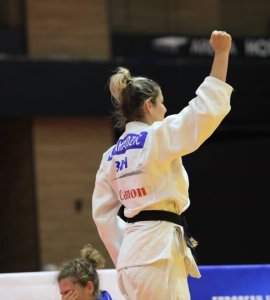 BRAVOOO: Aleksandra Samardžić zlatom na European Openu potvrdila odličnu formu