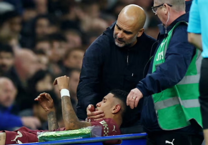 Poraz od Tottenhama je najmanji problem: Zvijezda Cityja u suzama i na nosilima napustila teren, Guardiola u nevjerici