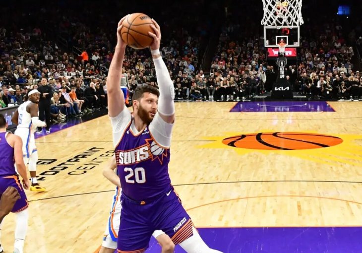 Nurkić propustio pobjedu Sunsa zbog povrede, Durant također van terena