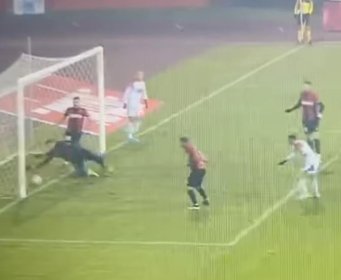 NOVI SKANDAL POTRESA BH. FUDBAL Treći gol Borca: Da li je lopta prešla liniju ili ne?! (VIDEO)