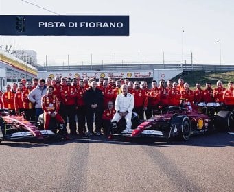 Ferrari priredio lijep oproštaj Sainzu: Otac i sin zajedno vozili bolide Formule 1