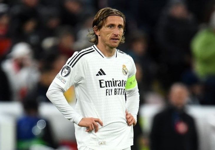 Modrić uvršten na popis najboljih u ovom stoljeću. Iza njega su Ronaldinho i Neymar