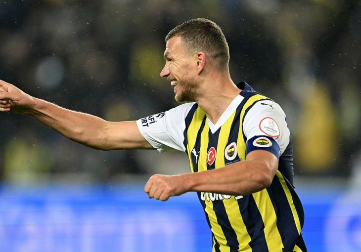 EDIN DŽEKO JE NAJJAČA KARIKA: I naredne godine će biti važan dio tima, a Fenerbahče je već započeo...