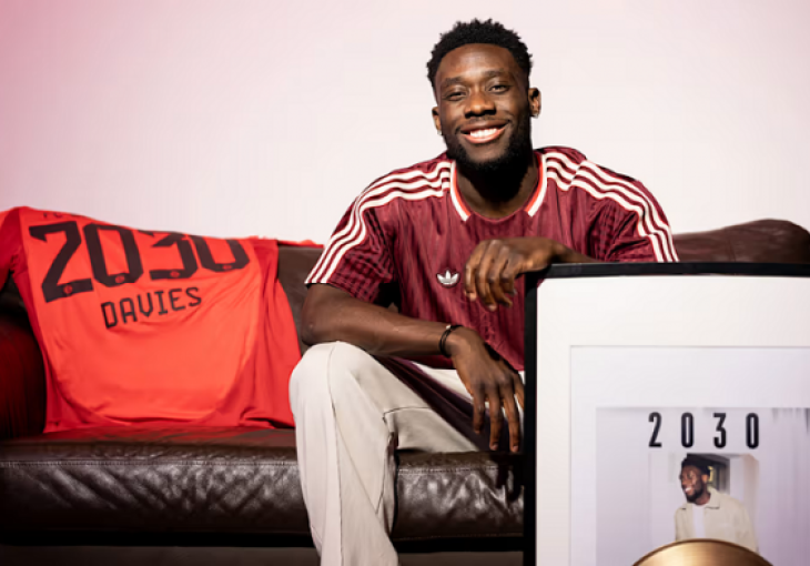 Završena saga! Alphonso Davies odabrao Bayern i produžio ugovor do 2030. godine!