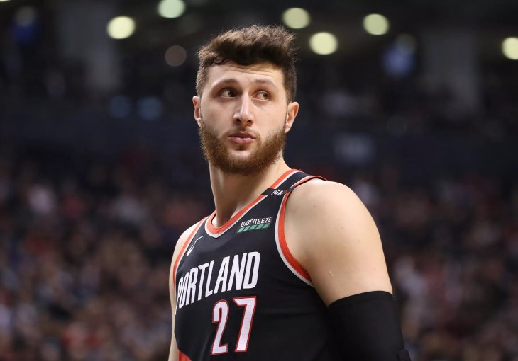 Jusuf Nurkić ide u Charlotte, Phoenix dobio reprezentativca Srbije i talente