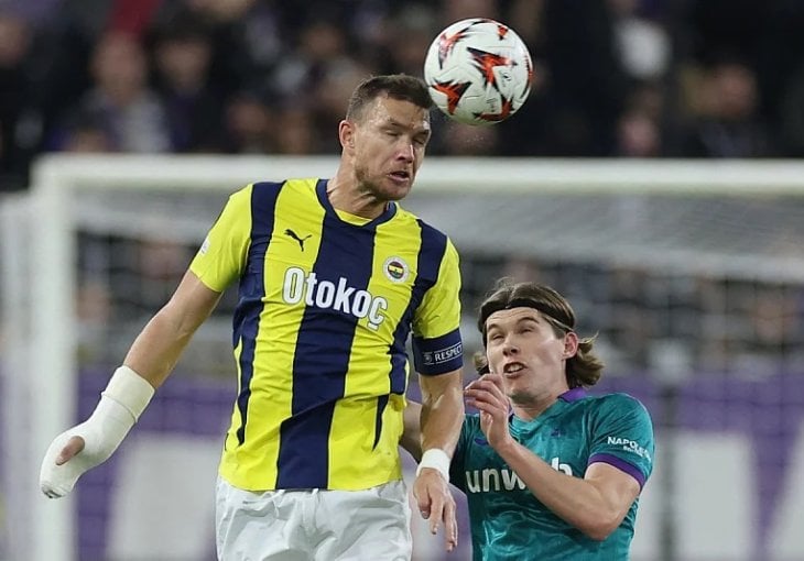 Obavljen žrijeb Evropske lige: Težak posao za Manchester i Romu, Fenerbahče solidno prošao