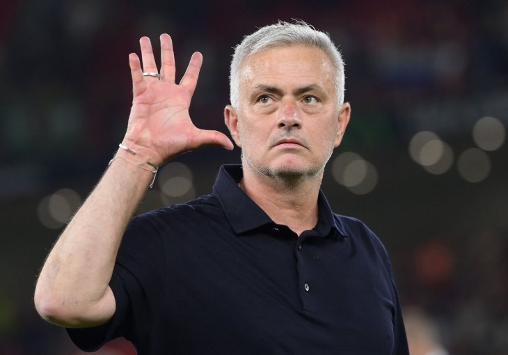 Mourinho šokirao fudbalski svijet: Messi i Ronaldo? Ovaj igrač je daleko ispred njih!