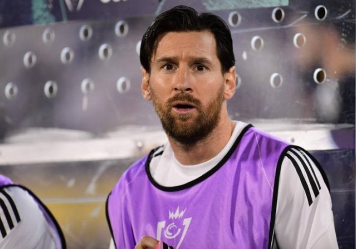 LIONEL MESSI NIKADA U KARIJERI NIJE DOŽIVIO OVO! Čuveni Argentinac OSTAO ZATEČEN! Prvi put je zaigrao u ovoj zemlji, a šta su mu priredili... Neverovatno!