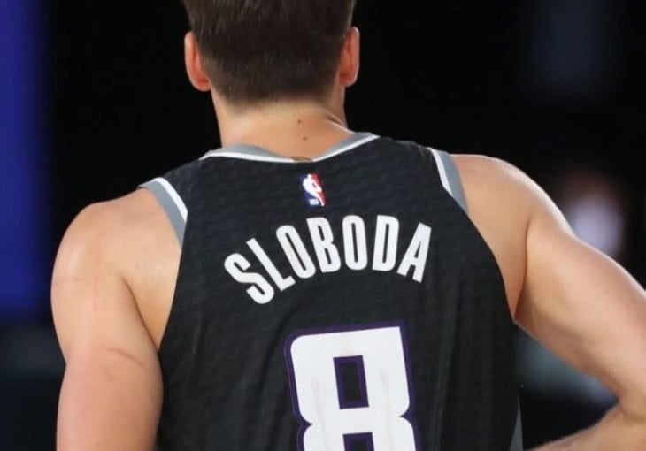 NBA zvijezda i kapiten Srbije, Bogdan Bogdanović, podržao studente: “Sloboda!”