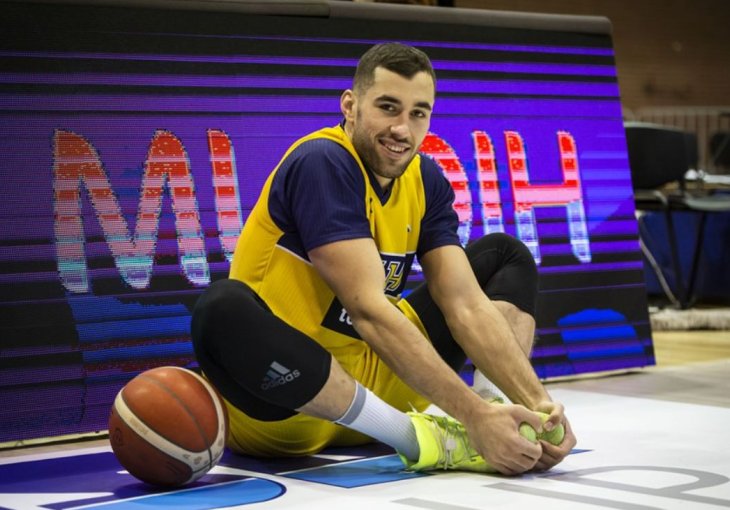 Bh. reprezentativac ide u Euroligu: Kamenjaš napušta Budućnost i spaja se s Musom u novom megaklubu!