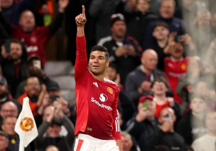 Casemiro odlučio ostati: Amorim mu dao novu ulogu u Unitedu