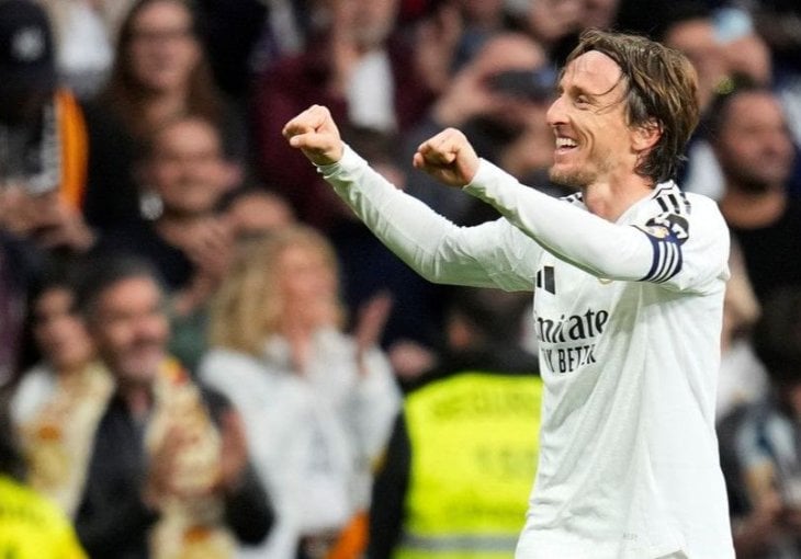Modrić bi mogao napustiti Real, Španci već spremili 