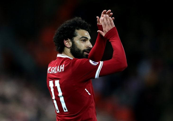 ŠALA ILI NE, OVO JE ZASTRAŠUJUĆE! Salah lično pozvao legendarnog veznjaka Premier lige u Liverpool