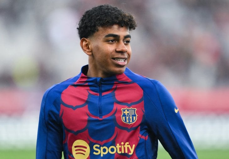 Lamin Jamal u potpunosti preuzima Mesijevu desetku: Novi detalji spektakularne promjene u Barceloni!