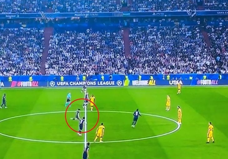 Jeste li vidjeli kako je PSG krenuo sa centra u finalu Lige prvaka? O ovom potezu će se pričati dugo
