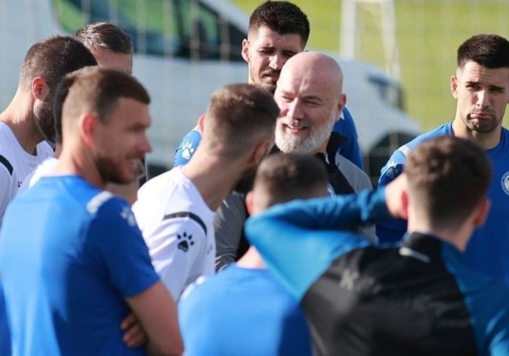 Edin Džeko čeka šansu s klupe: Barbarez pružio prednost mlađima