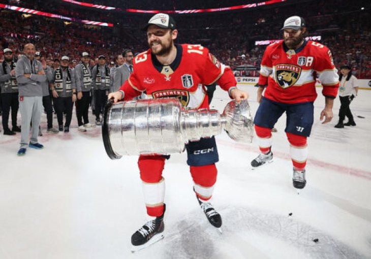 Panthers osvojili dupli Stanli Kup: Florida dominantna protiv Edmonton Oilersa