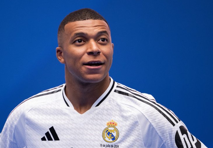 Haos u Realu: Mbappé hitno završio u bolnici, potpuno izolovan od ekipe!