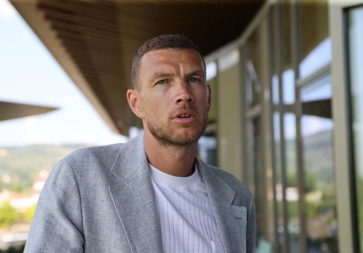 Džeko bio u Firenci, ali nije potpisao za Fiorentinu. Zašto?